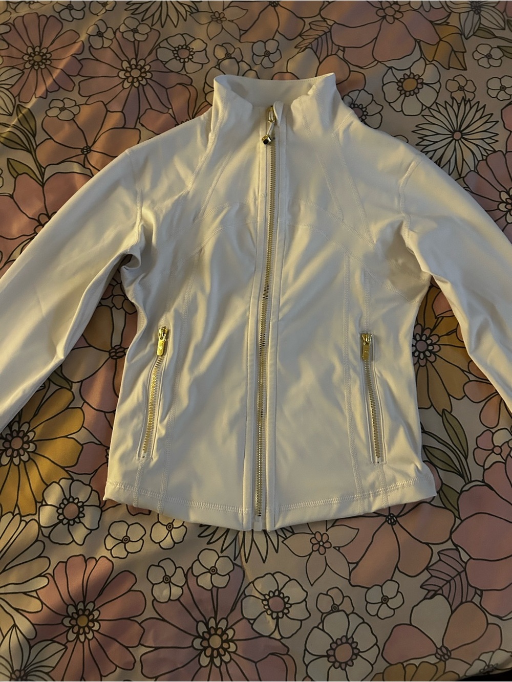 White Lululemon Cropped Define Jacket